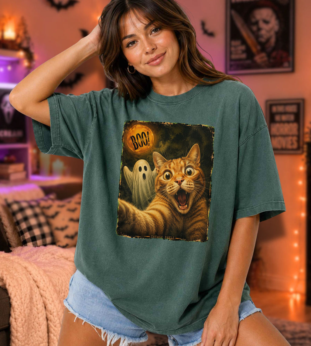 BOO! Cat Selfie Halloween T-Shirt