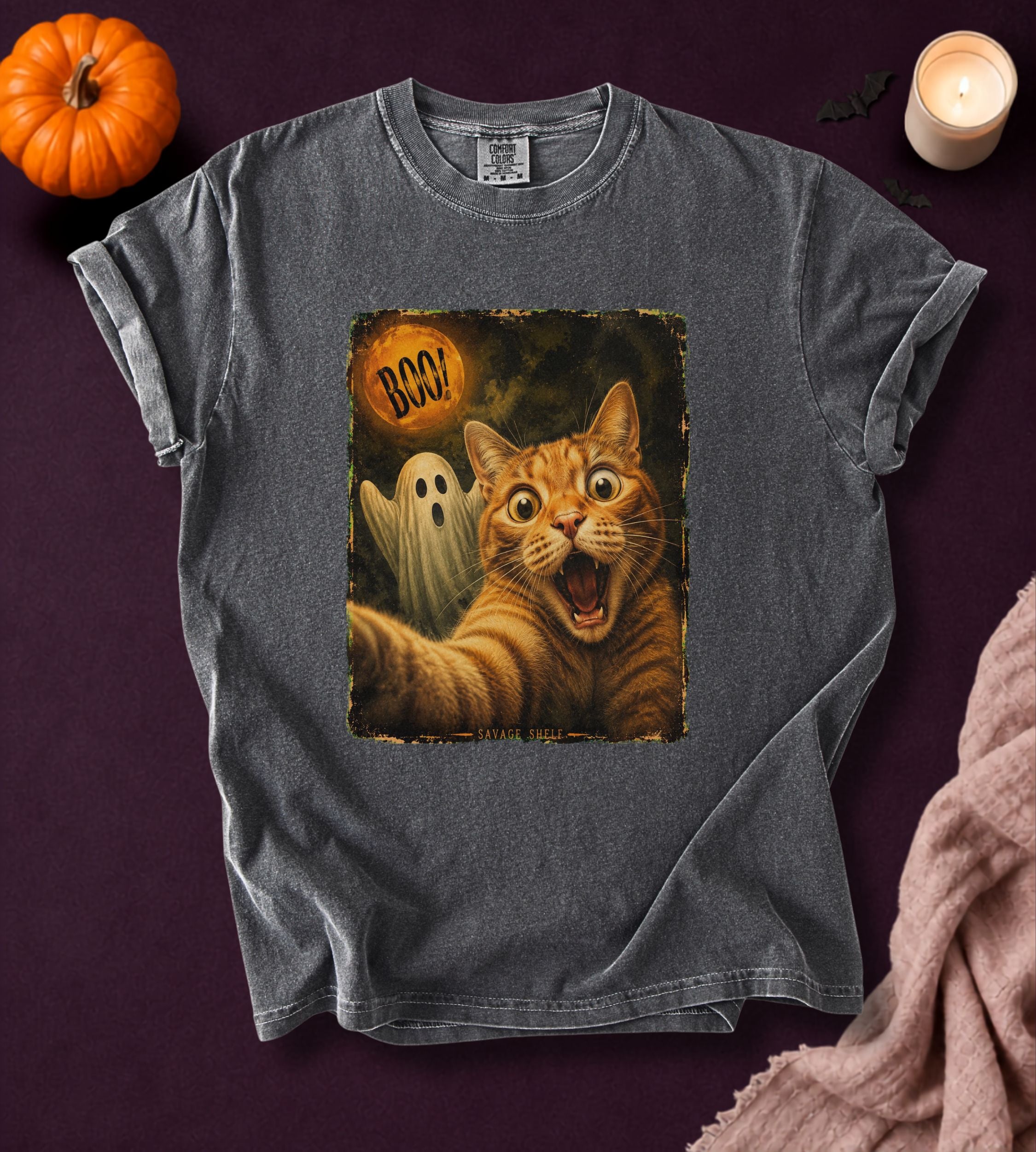 BOO! Cat Selfie Halloween T-Shirt