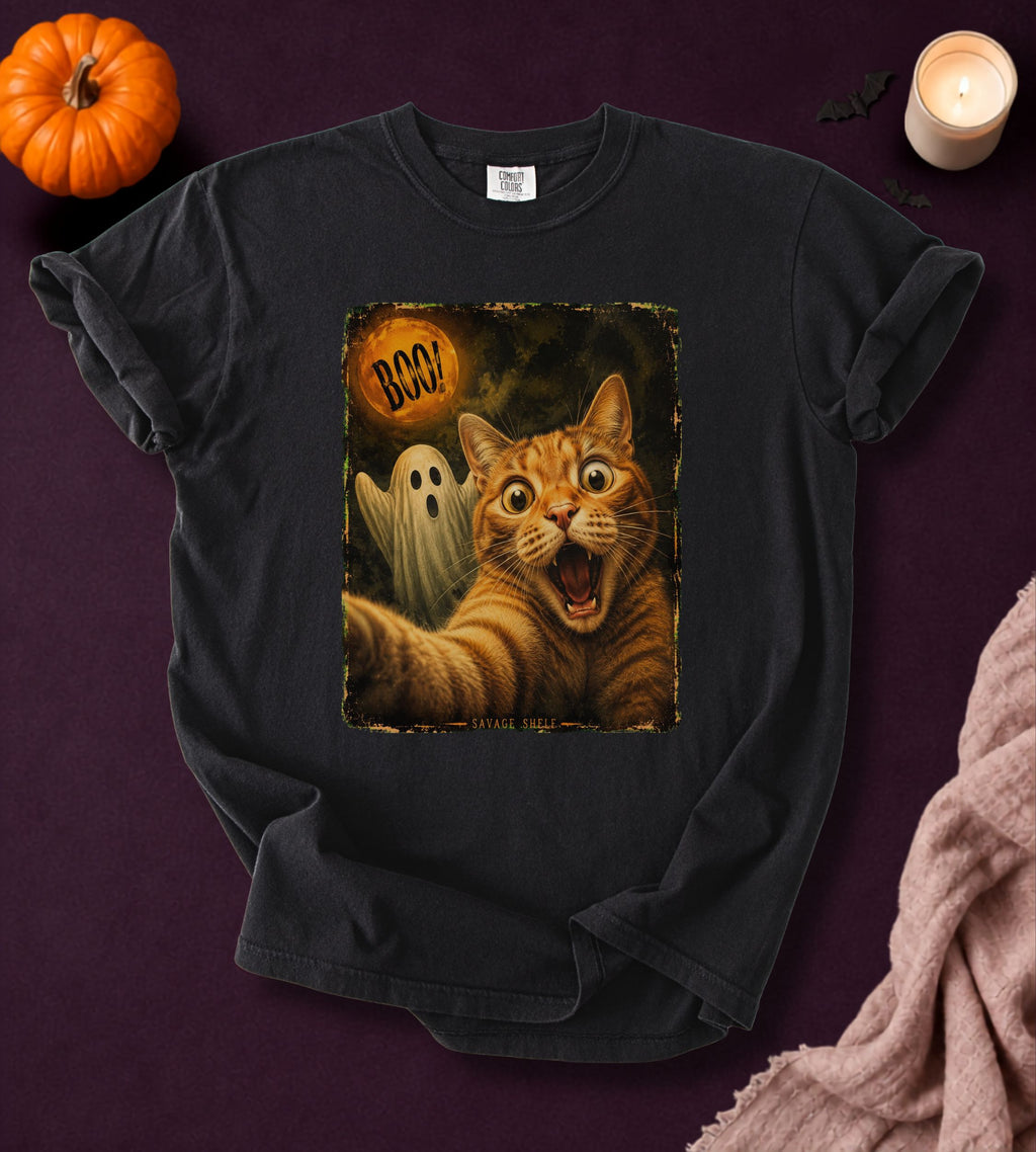 BOO! Cat Selfie Halloween T-Shirt