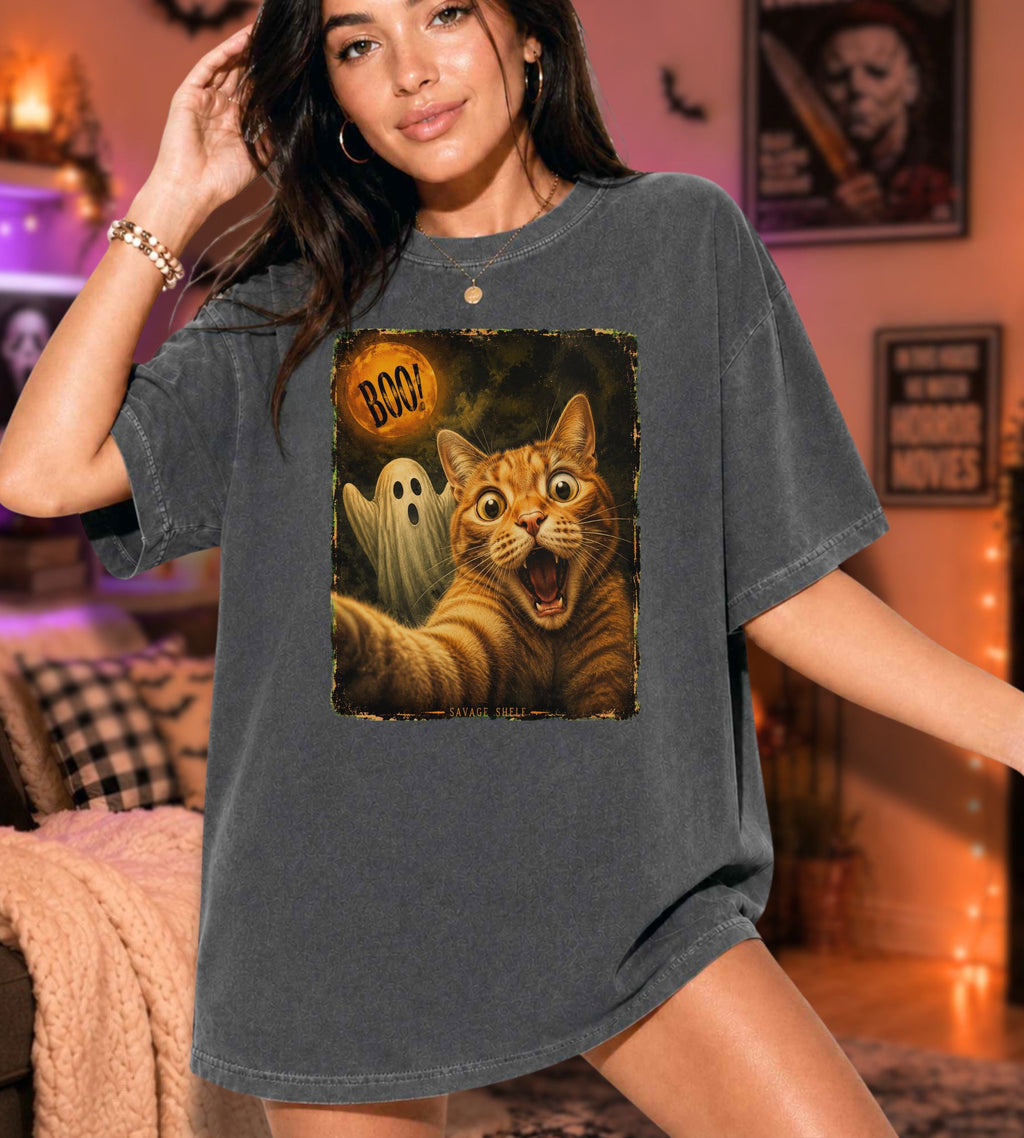 BOO! Cat Selfie Halloween T-Shirt