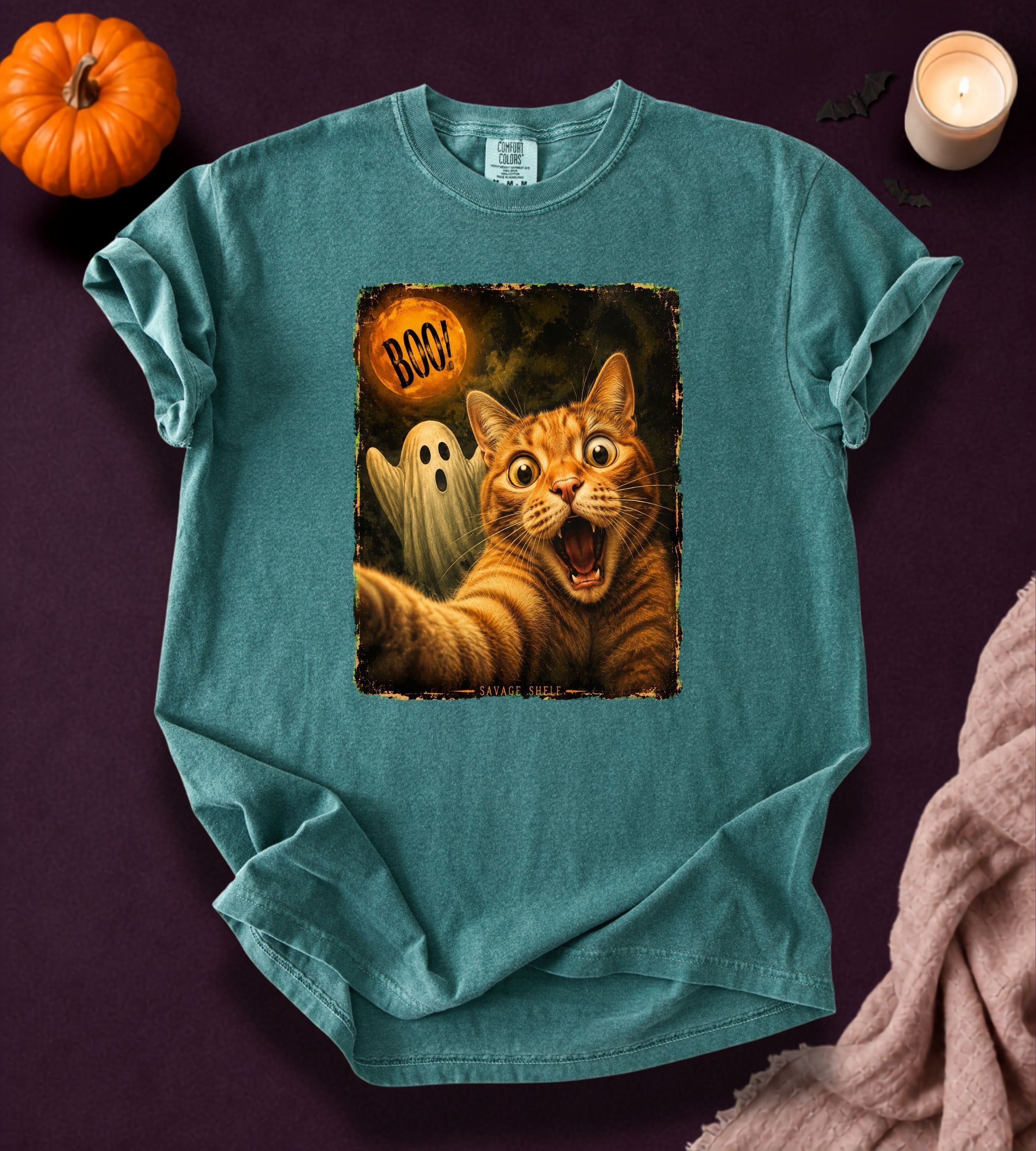 BOO! Cat Selfie Halloween T-Shirt